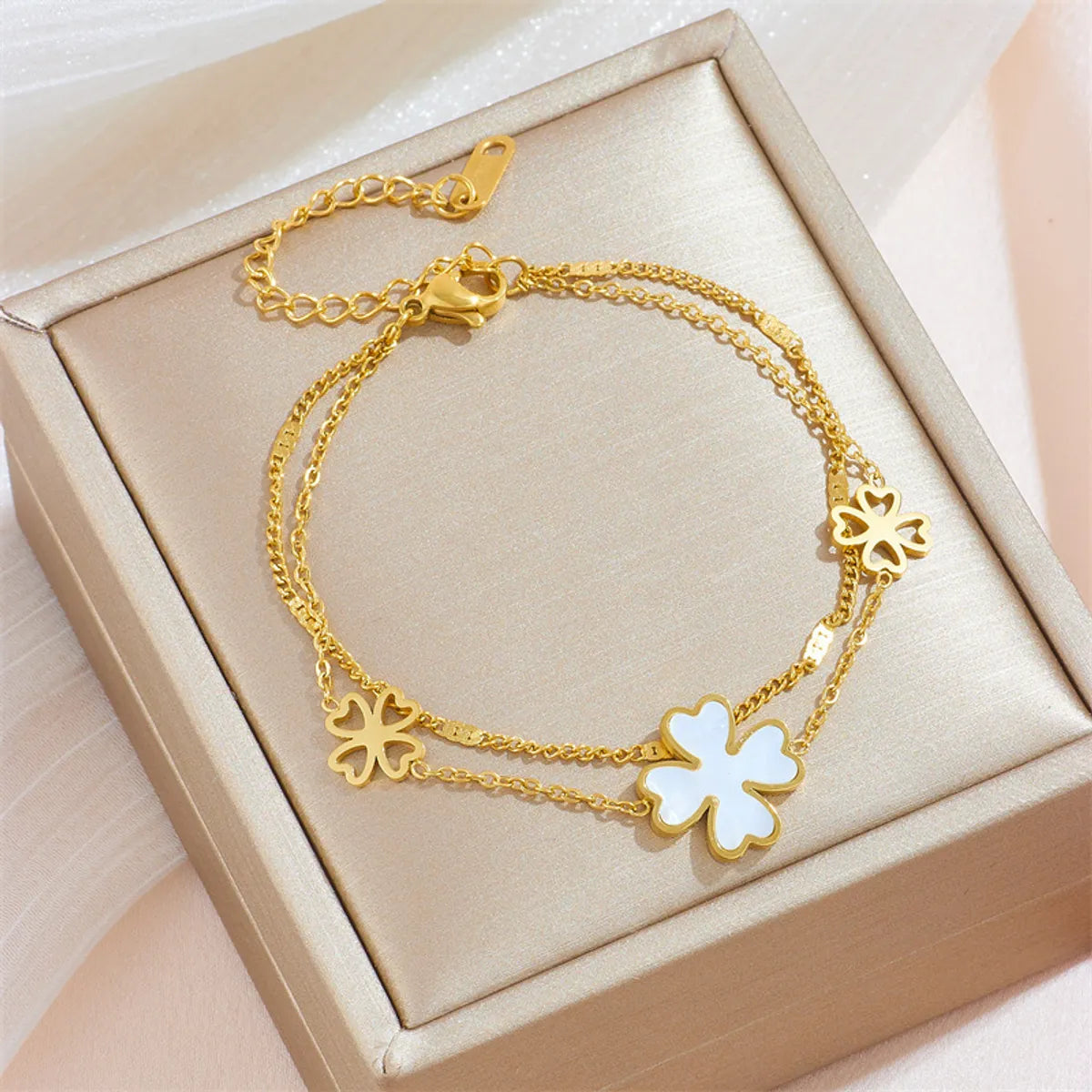 Titanium Steel 18K Gold Plated Sweet Simple Style Number Daisy Acrylic Bracelets Earrings Necklace