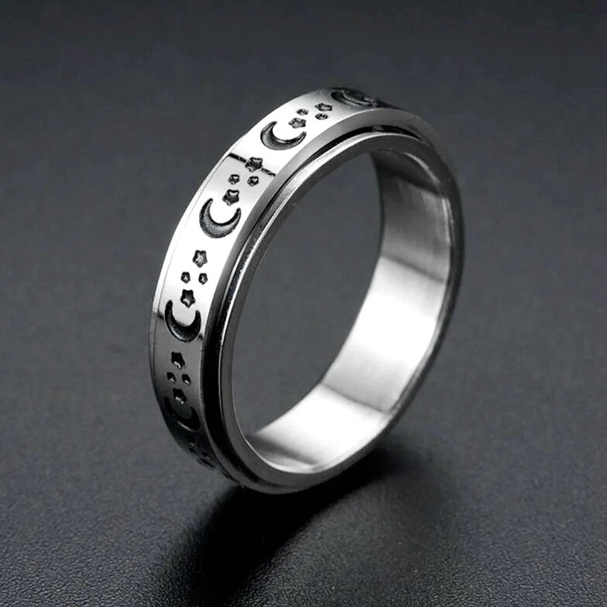 Turnable Titanium Steel Ring Female Decompression Ring European And American Jewelry