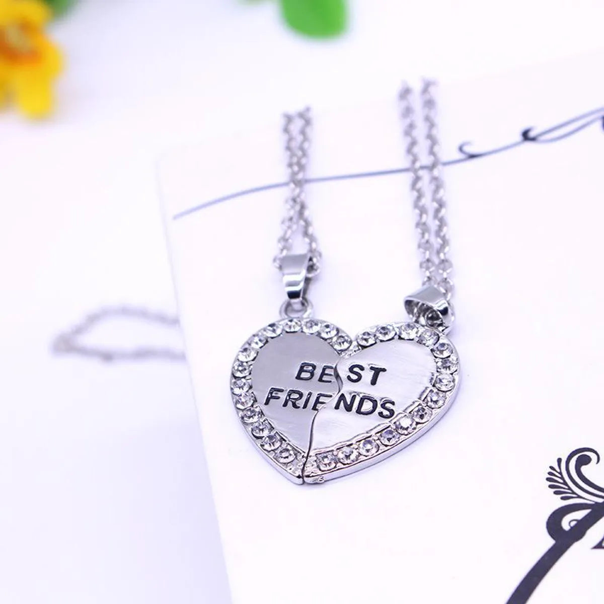 Fashion Heart Alloy Diamond Women's Necklace