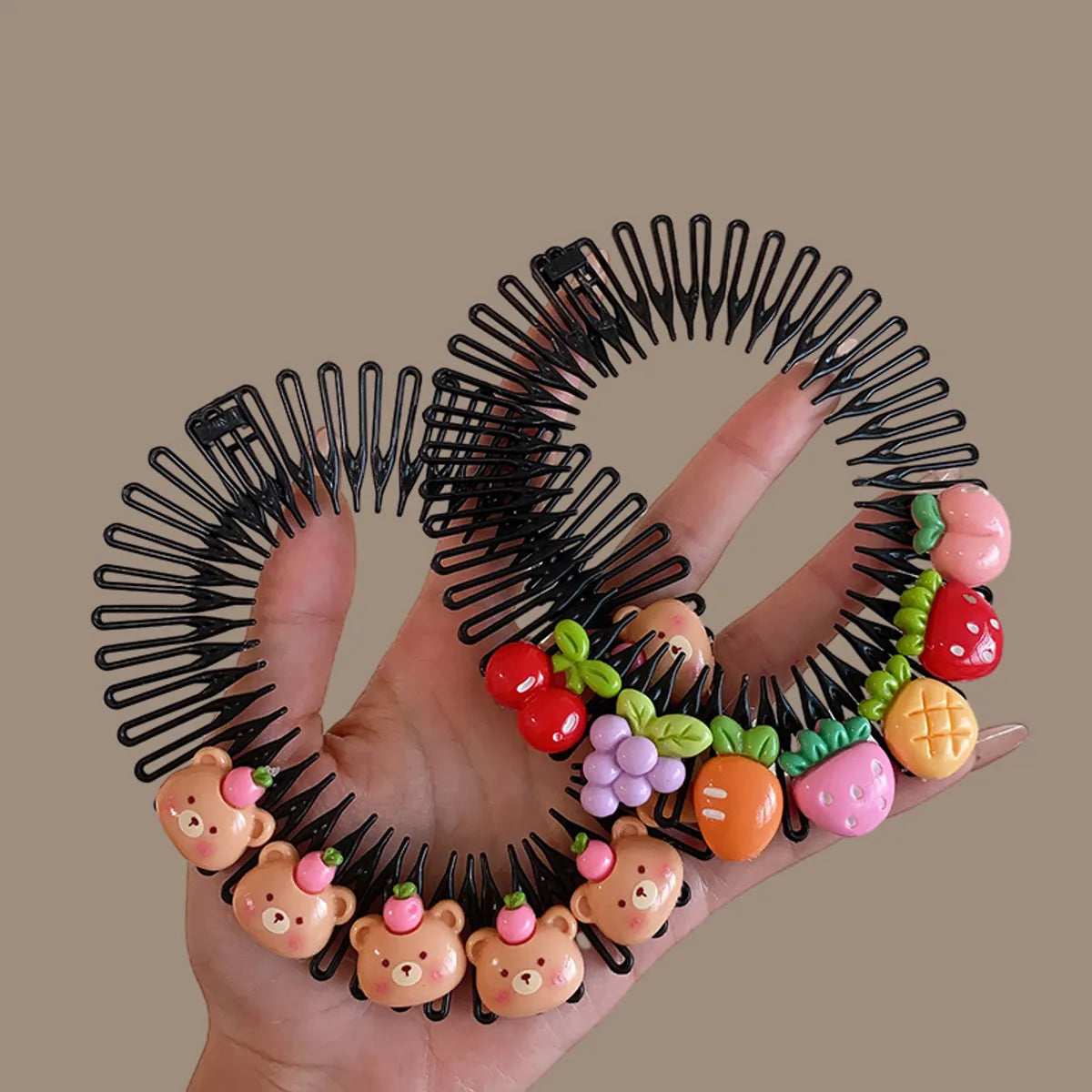 Unisex Cute Animal Fruit Resin Insert Comb