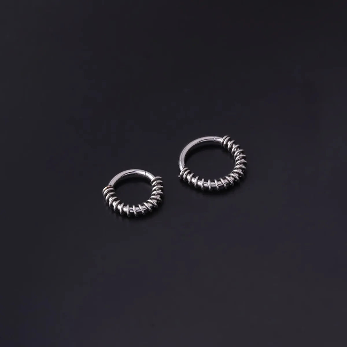 Unisex Fashion Circle Stainless Steel Metal Nose Ring Plating No Inlaid