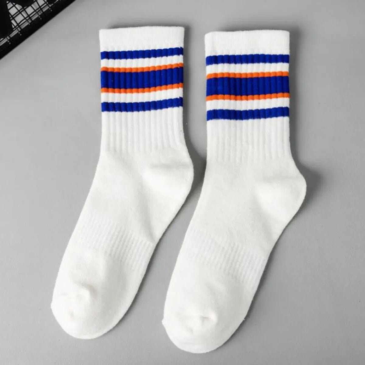 Unisex Sports Stripe Cotton Crew Socks A Pair