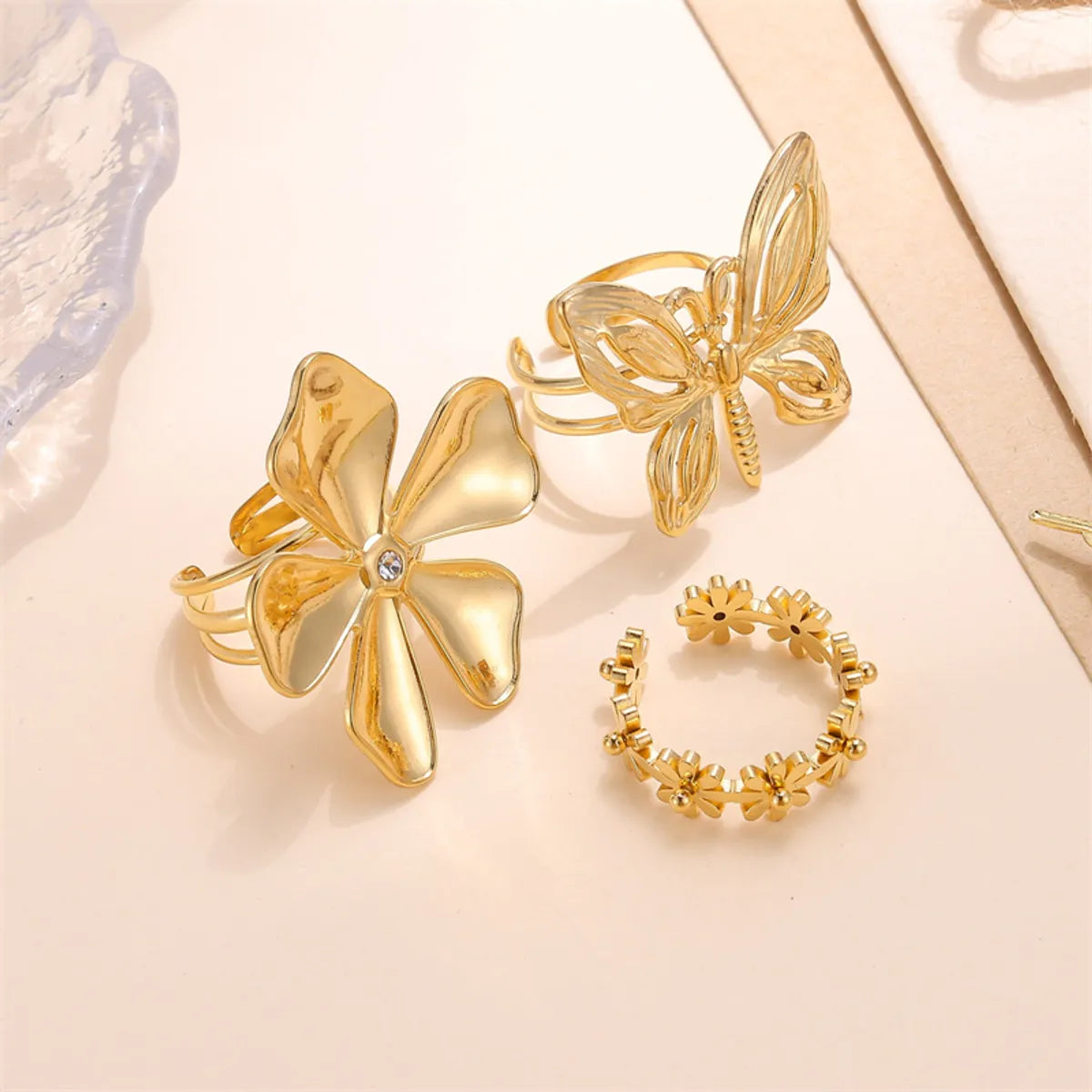 Vacation Butterfly Daisy Stainless Steel Plating 18k Gold Plated Open Rings