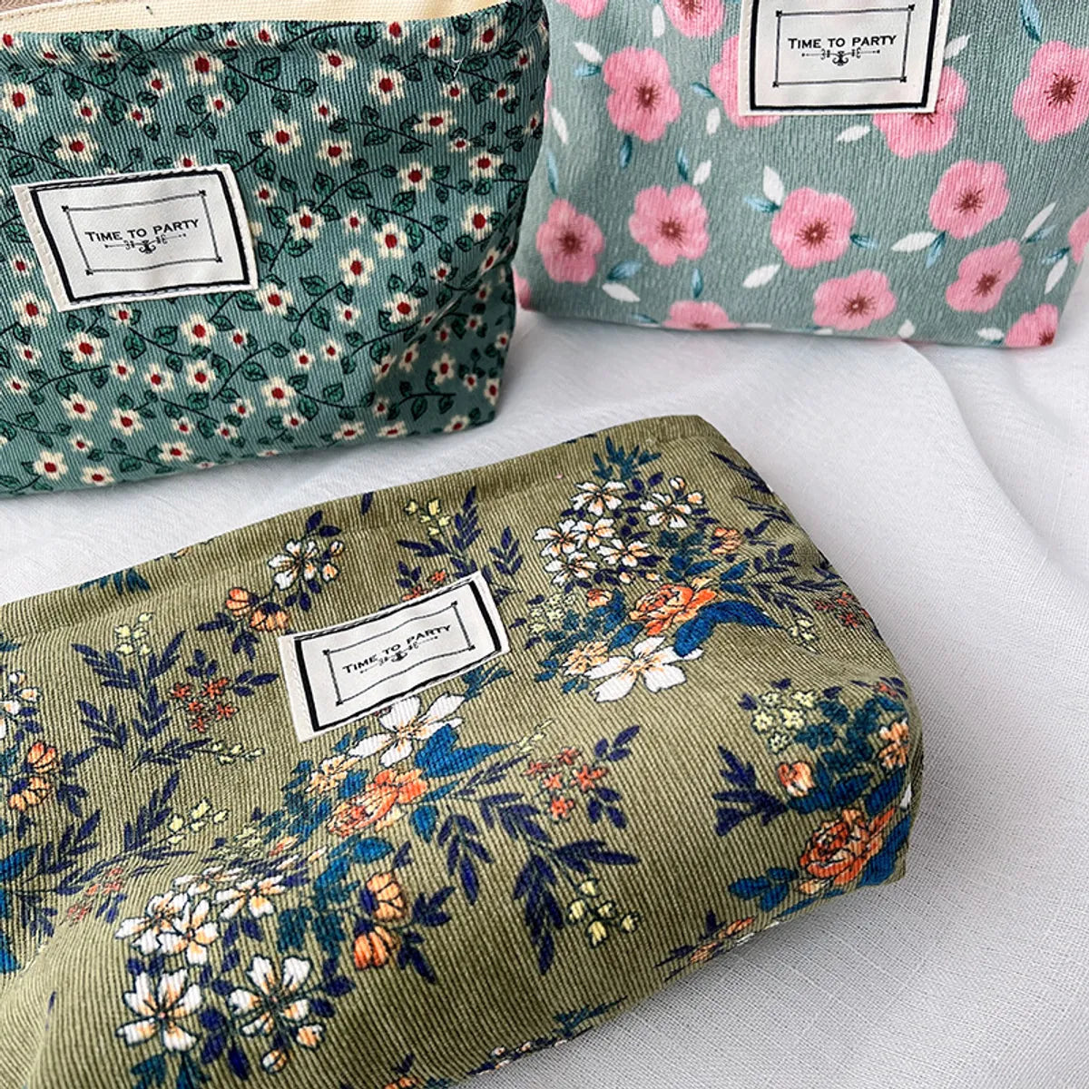 Vacation Flower Polyester Corduroy Square Makeup Bags