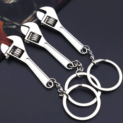 Vintage Style Adjustable Wrench Zinc Alloy Men'S Keychain