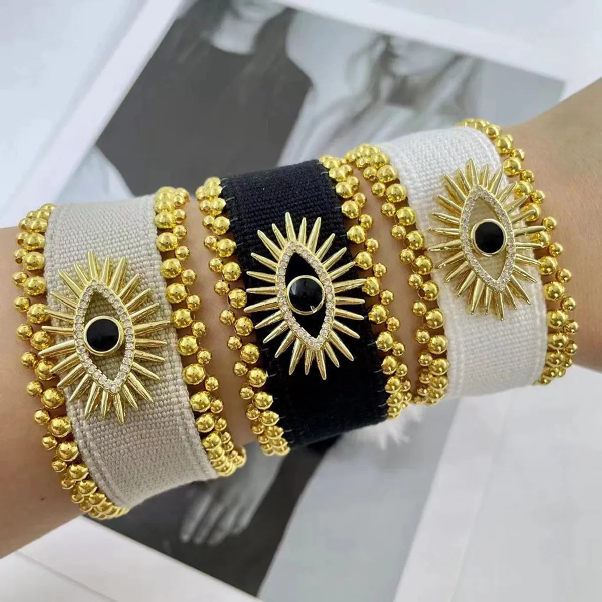 Vintage Style Classic Style Devil'S Eye Gold Plated Zircon Copper Wholesale Drawstring Bracelets