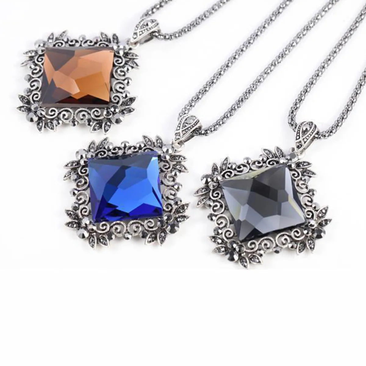 Vintage Style Color Block Alloy Glass Women's Pendant Necklace