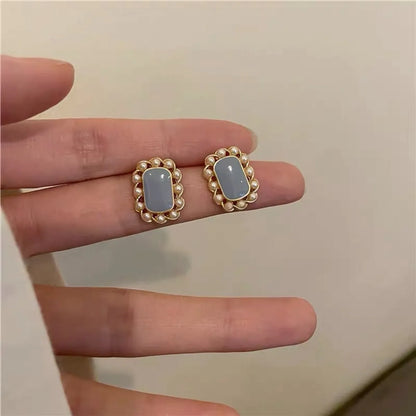 Vintage Style Geometric Alloy Enamel Artificial Pearls Ear Studs