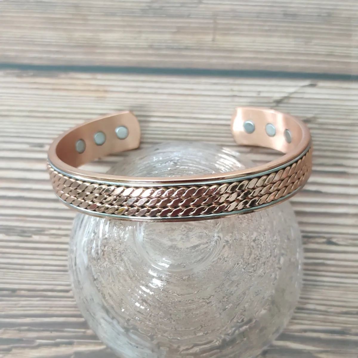 Vintage Style Geometric Copper Magnetic Unisex Bangle