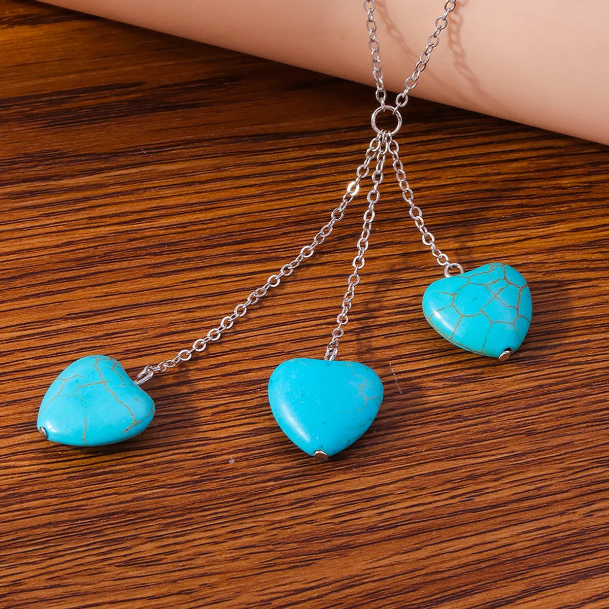 Vintage Style Heart Shape Turquoise Zinc Alloy Women'S Necklace