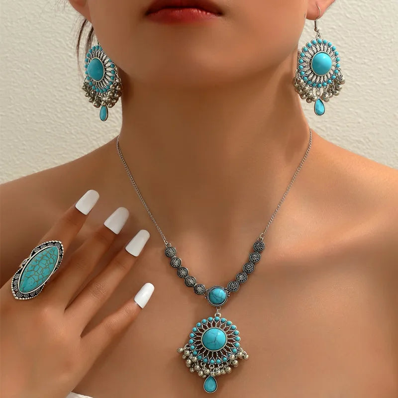 Vintage Style Oval Alloy Inlay Turquoise Women'S Jewelry Set