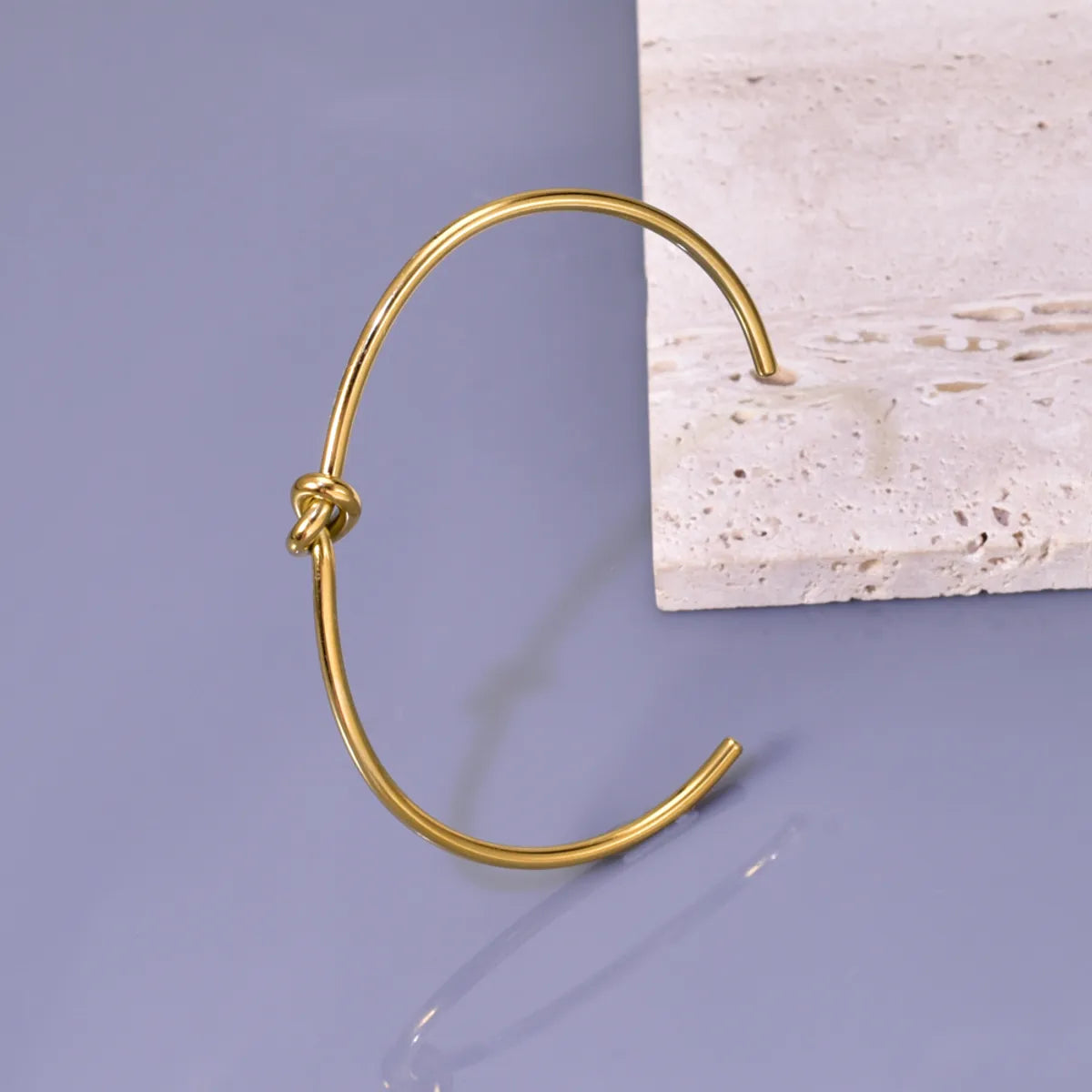 Vintage Style Round Titanium Steel Plating Gold Plated Bangle