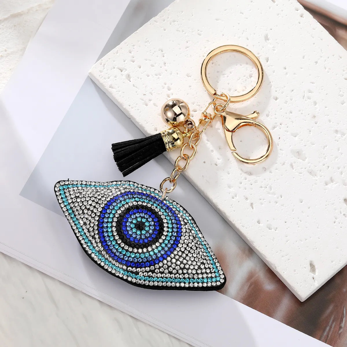 Vintage Style Simple Style Eye Pu Leather Keychain