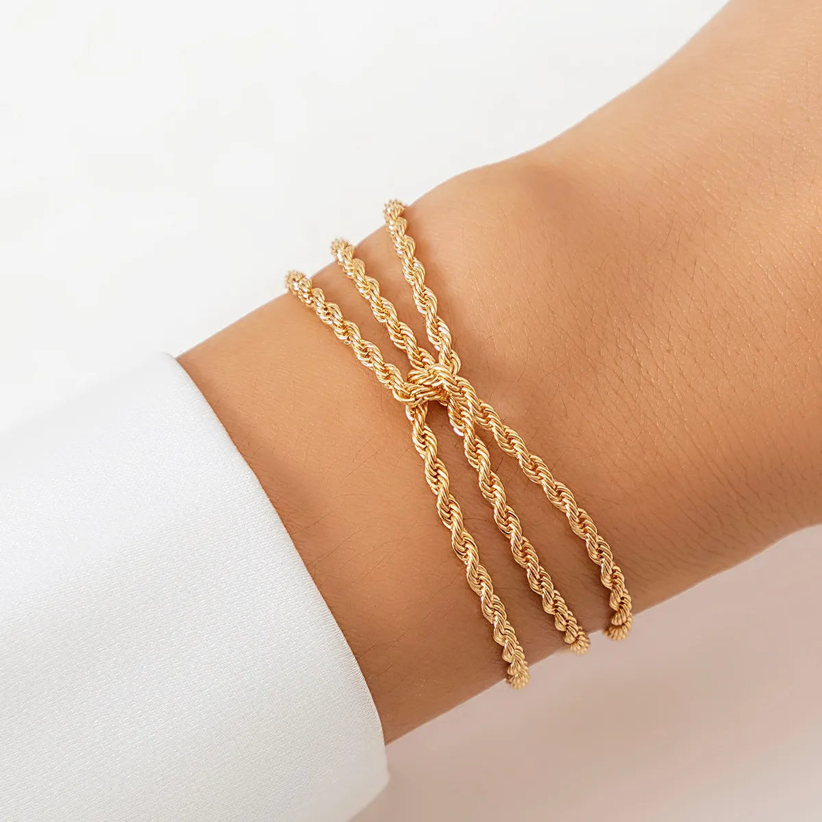 Vintage Style Simple Style Irregular Lines Iron Irregular Chain Women'S Bracelets