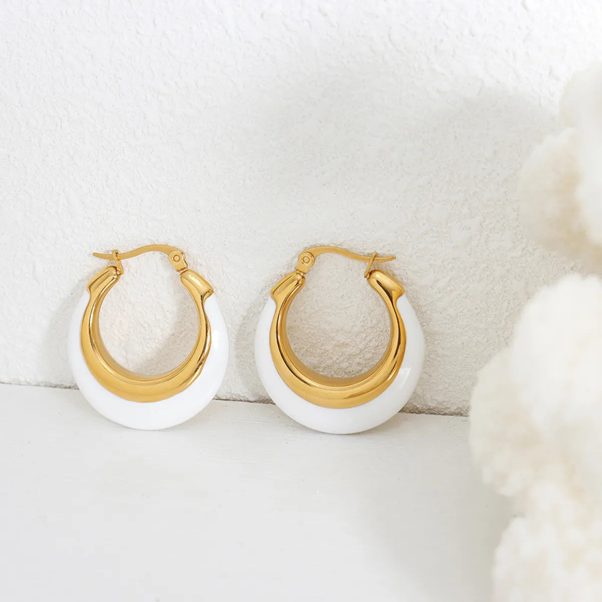 Vintage Style Simple Style Round Titanium Steel Plating 18k Gold Plated Hoop Earrings