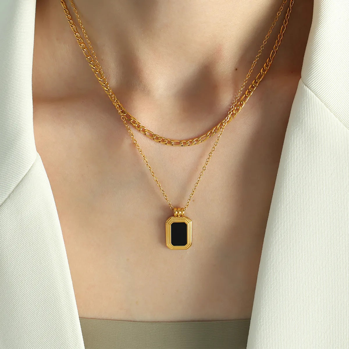 Vintage Style Simple Style Square Arylic Titanium Steel Plating 18k Gold Plated Women's Necklace