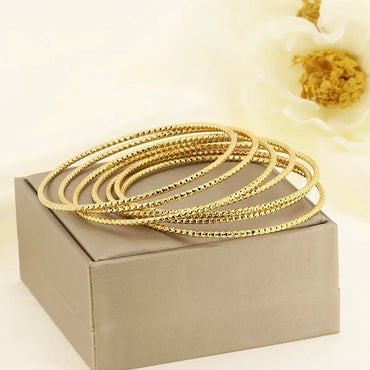 Vintage Style Solid Color 304 Stainless Steel 18K Gold Plated Bangle In Bulk