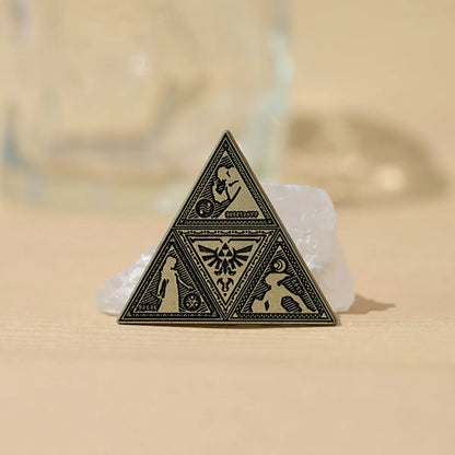 Vintage Style Triangle Alloy Plating Unisex Brooches