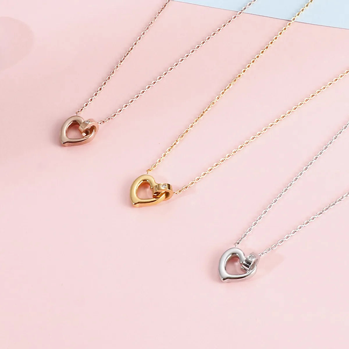 Wholesale Basic Heart Shape Stainless Steel Titanium Steel Plating Pendant Necklace