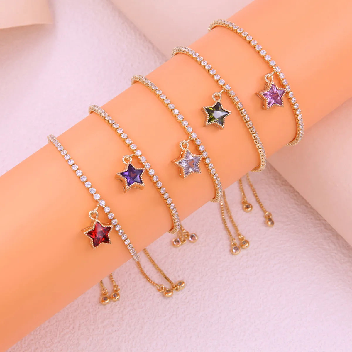 Wholesale Casual Elegant Sweet Star Copper Inlay 18K Gold Plated Zircon Bracelets