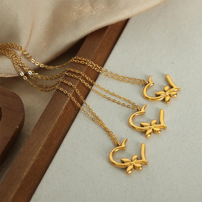 Wholesale Casual Simple Style Heart Shape Flower Butterfly Titanium Steel Plating 18k Gold Plated Jewelry Set