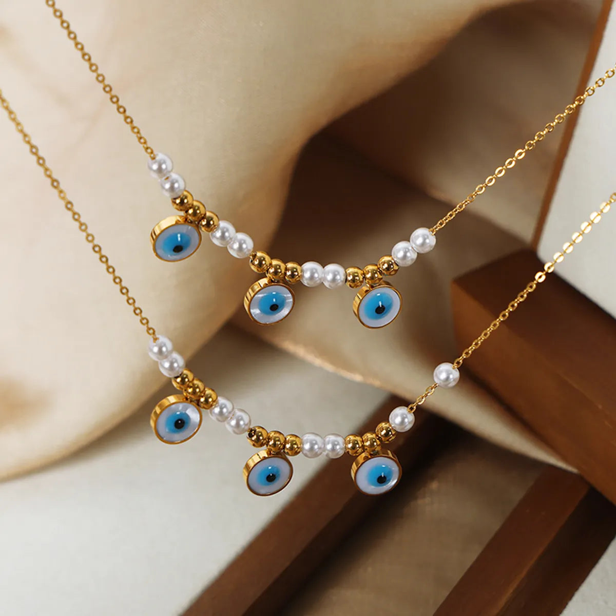 Wholesale Jewelry Casual Vacation Modern Style Eye Shell Titanium Steel Shell 18K Gold Plated Beaded Plating Inlay Necklace