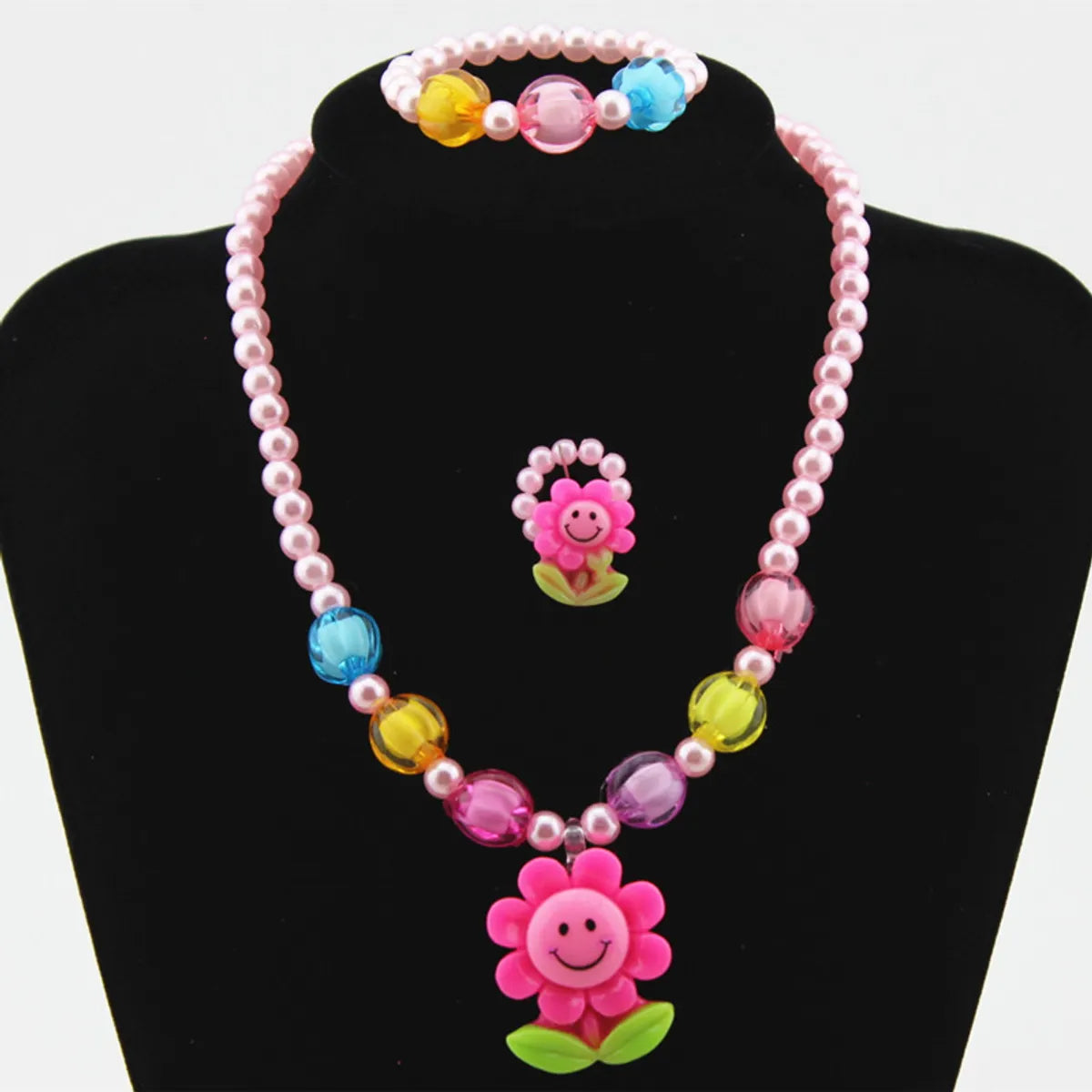 Wholesale Children's Ornaments Sets Of Chain Cartoon Sun Flower Beaded 4-piece Necklace Jewelry Set