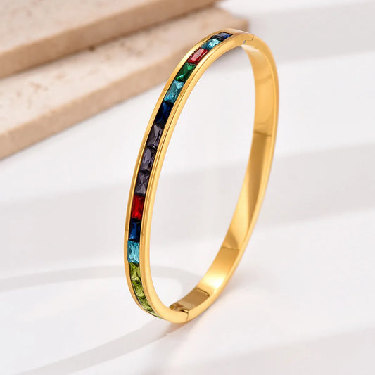 Wholesale Classic Style Round Stainless Steel Plating Inlay 18k Gold Plated Zircon Bangle