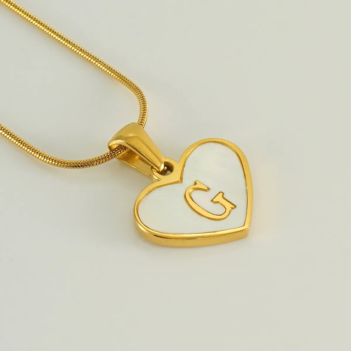 304 Stainless Steel 18K Gold Plated Cute Polishing Plating Inlay Heart Shape Shell Pendant Necklace