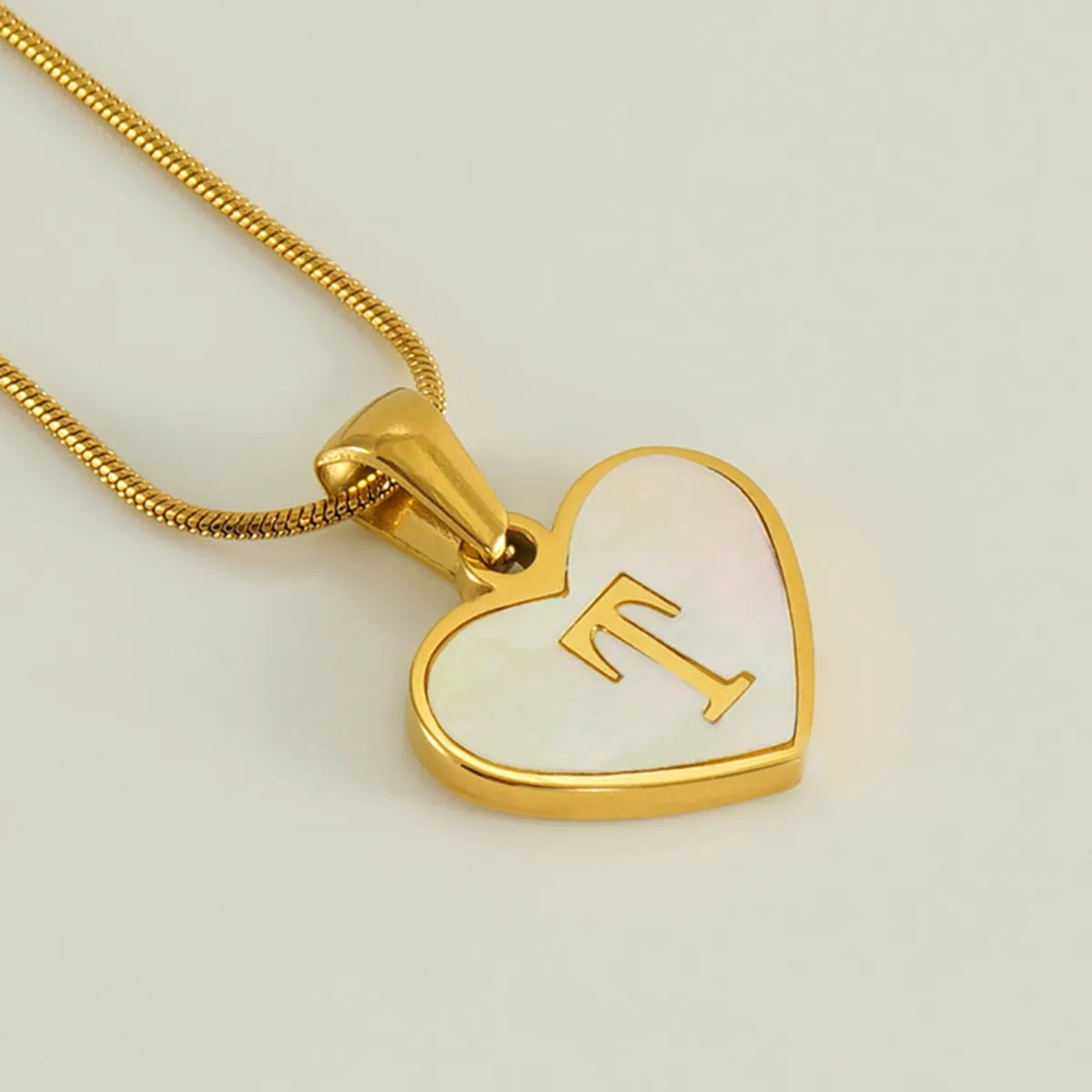 304 Stainless Steel 18K Gold Plated Cute Polishing Plating Inlay Heart Shape Shell Pendant Necklace