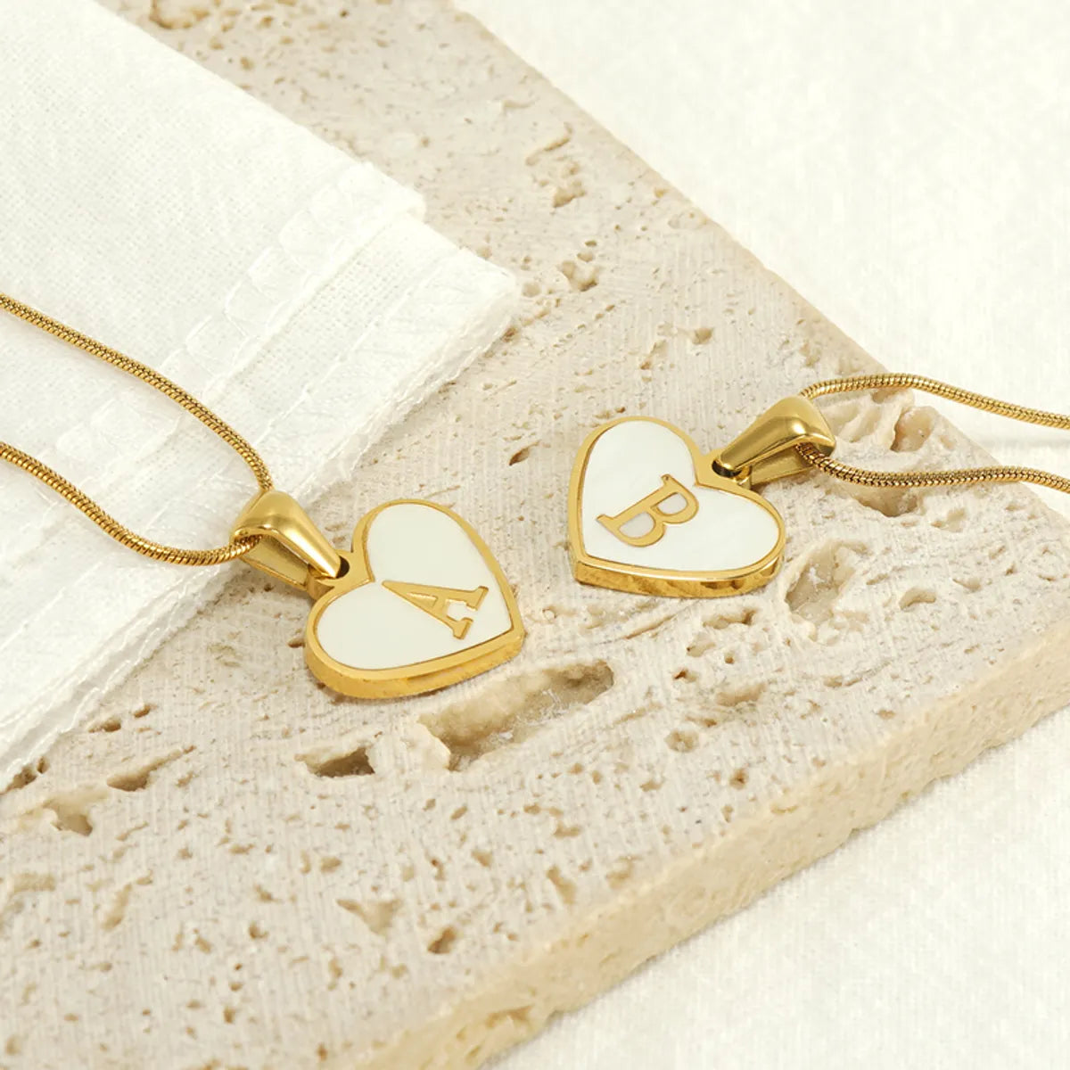 304 Stainless Steel 18K Gold Plated Cute Polishing Plating Inlay Heart Shape Shell Pendant Necklace