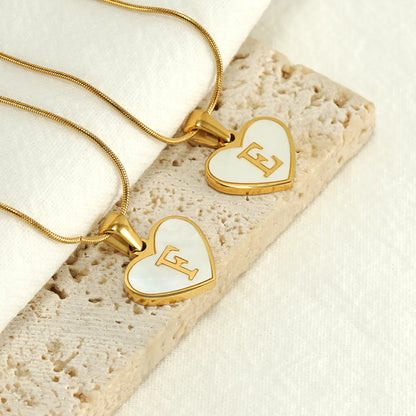 304 Stainless Steel 18K Gold Plated Cute Polishing Plating Inlay Heart Shape Shell Pendant Necklace