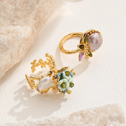 Wholesale Elegant Baroque Style Vacation Flower Copper Hollow Out Inlay 18K Gold Plated Pearl Zircon Open Rings Rings