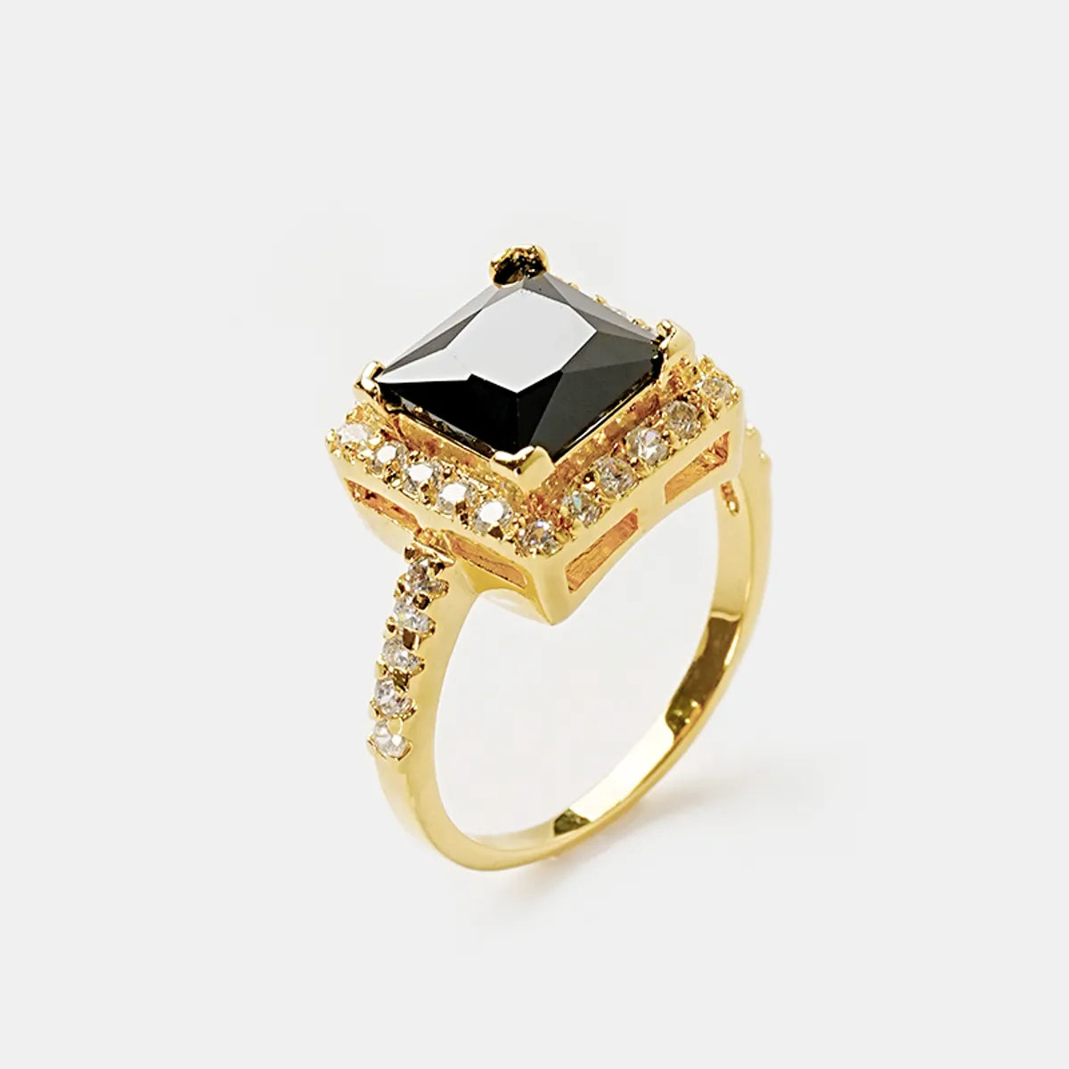 Wholesale Elegant Classical Square Copper Inlay 18K Gold Plated Zircon Rings