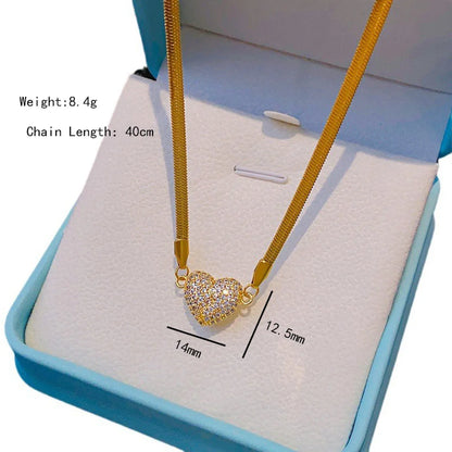 Wholesale Elegant Heart Shape 304 Stainless Steel Copper Plating Inlay 18K Gold Plated K Gold Plated Zircon Pendant Necklace