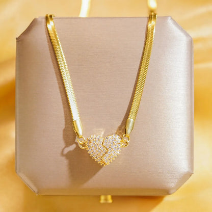 Wholesale Elegant Heart Shape 304 Stainless Steel Copper Plating Inlay 18K Gold Plated K Gold Plated Zircon Pendant Necklace