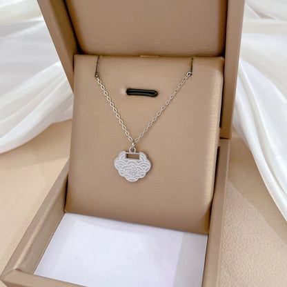 Elegant Lady Geometric Heart Shape Titanium Steel Plating Inlay Artificial Pearls Zircon Pendant Necklace