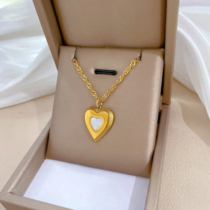 Elegant Lady Geometric Heart Shape Titanium Steel Plating Inlay Artificial Pearls Zircon Pendant Necklace