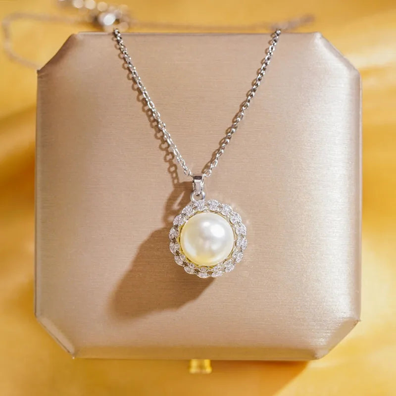 Wholesale Elegant Lady Streetwear Geometric 304 Stainless Steel Copper Hollow Out Inlay 18K Gold Plated K Gold Plated Artificial Pearls Zircon Pendant Necklace