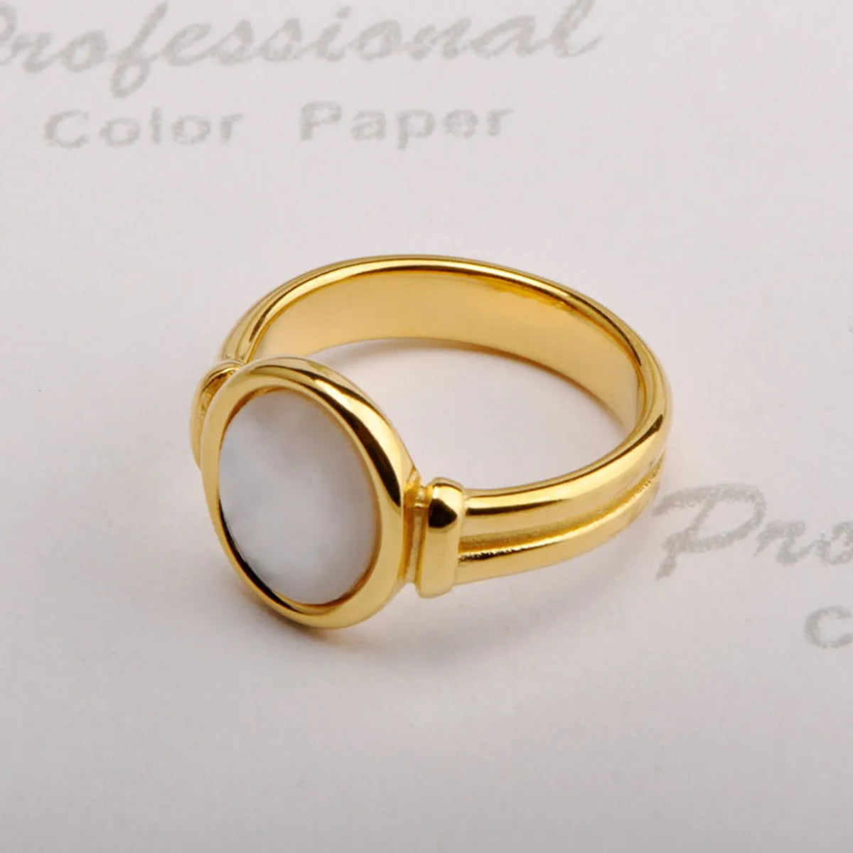 Wholesale Elegant Round Titanium Steel 18k Gold Plated Shell Rings