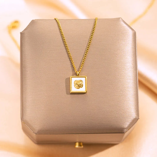 Titanium Steel 18K Gold Plated Elegant Simple Style Classic Style Plating Inlay Square Shell Pendant Necklace