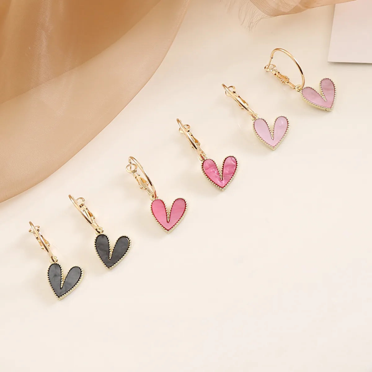 Wholesale Fashion Multicolor Heart-shaped Earrings