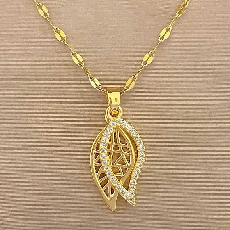 Wholesale French Style Classic Style Leaves 316 Stainless Steel  Copper Inlay 18K Gold Plated Zircon Pendant Necklace