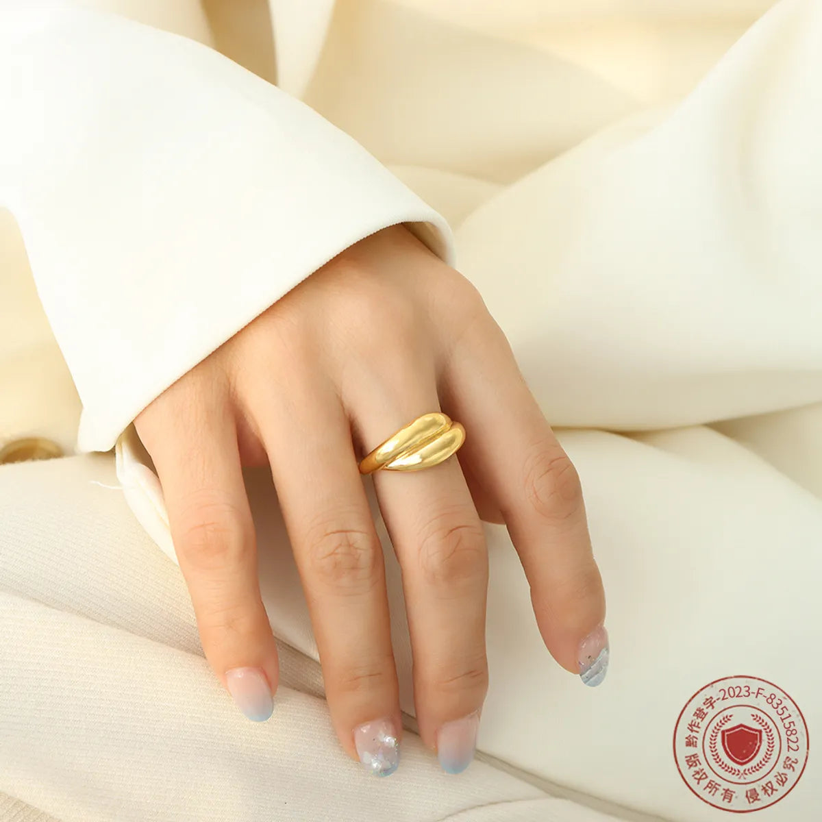 Wholesale Glam Shiny Solid Color Titanium Steel 18k Gold Plated Open Ring