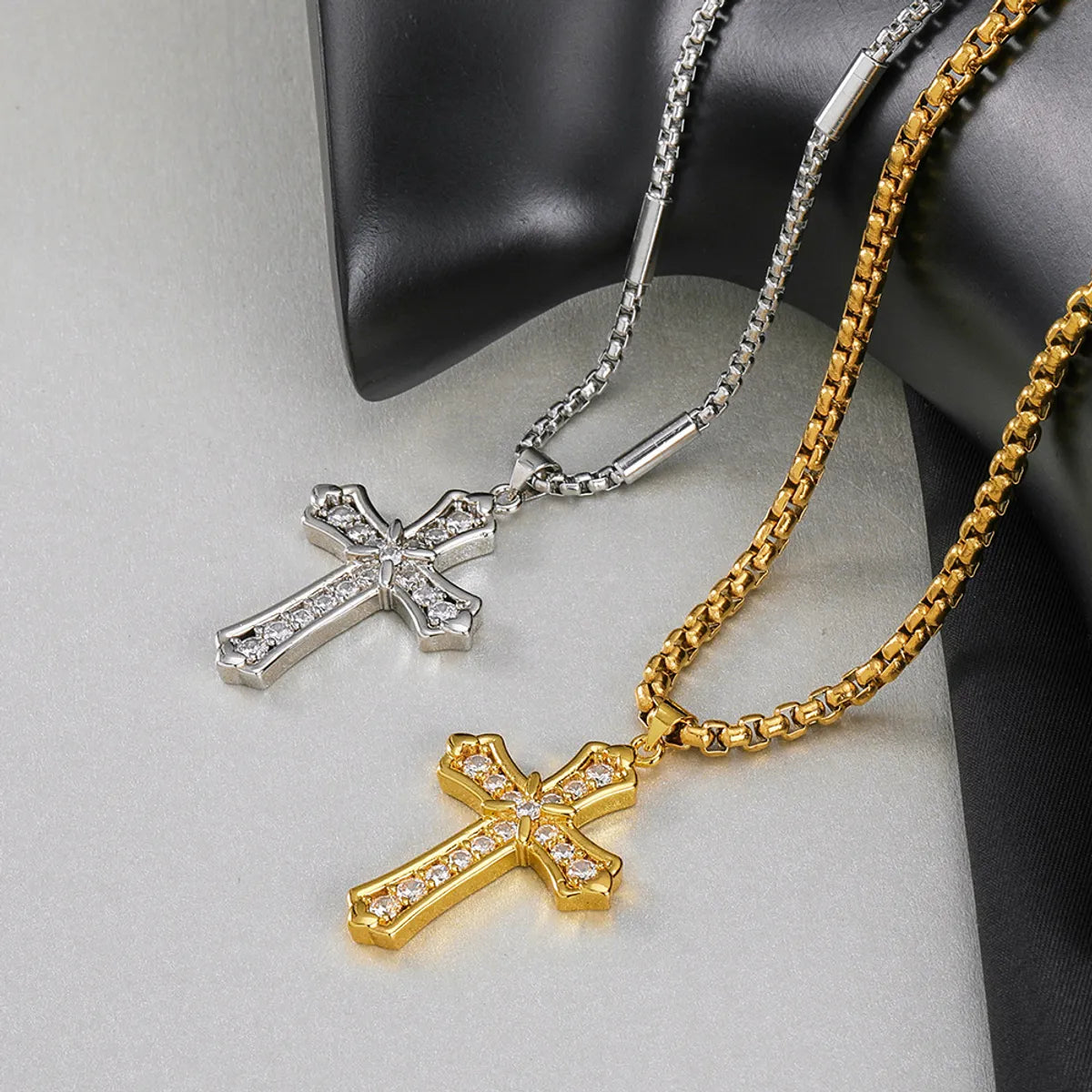 Wholesale Hip-hop Retro Cross Titanium Steel Plating Pendant Necklace