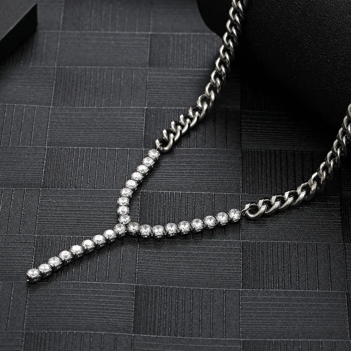 Wholesale Hip-hop Solid Color Titanium Steel Inlay Zircon Necklace