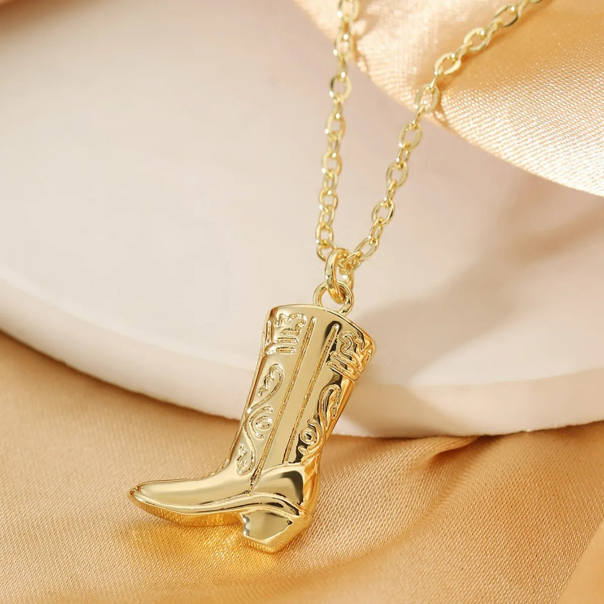 Wholesale IG Style Retro Boots Copper Plating Pendant Necklace