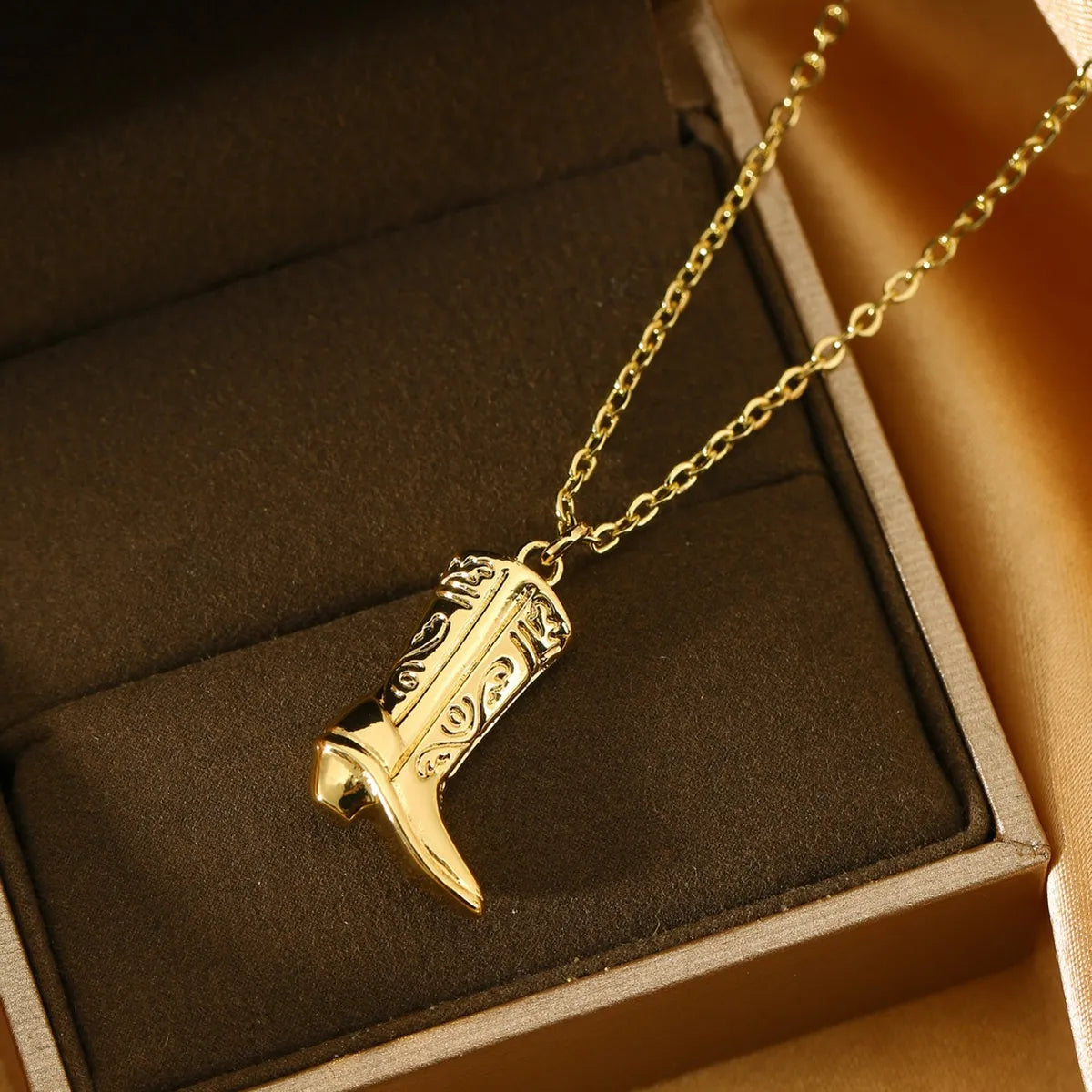 Wholesale IG Style Retro Boots Copper Plating Pendant Necklace