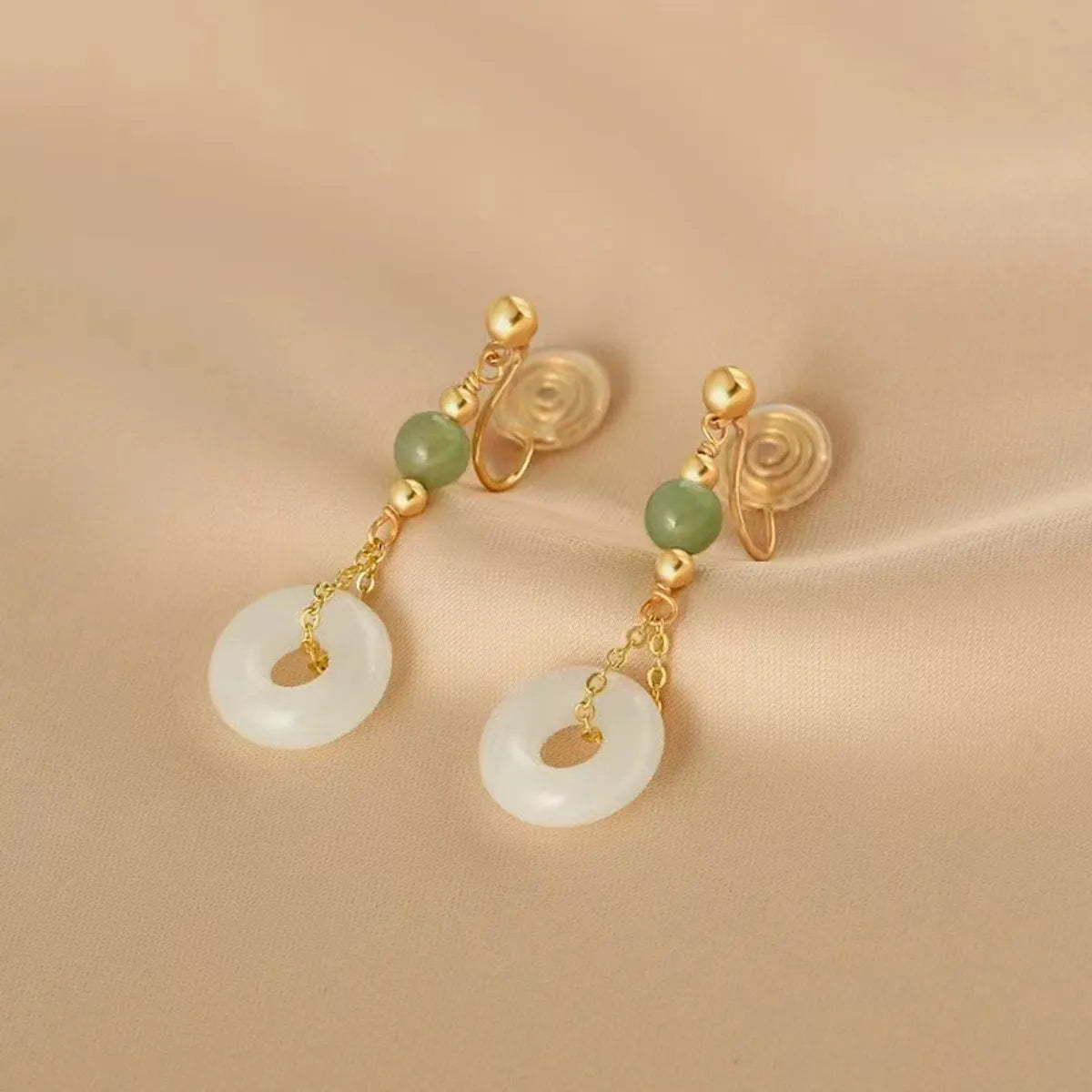 Wholesale Jewelry 1 Pair Chinoiserie Round Bow Knot Alloy Rhinestones Pearl Drop Earrings Ear Clips