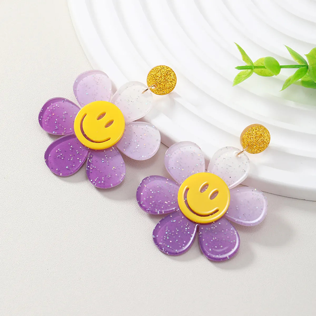 Wholesale Jewelry 1 Pair Cute Novelty Shiny Smile Face Flower Arylic Earrings